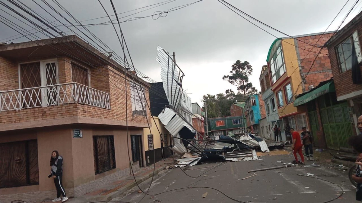 Emergencia por un vendaval en Funza: más de 300 viviendas afectadas y graves daños en la Sabana de Cundinamarca